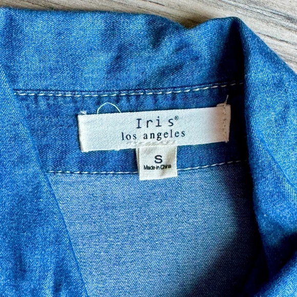 Iris Los Angeles Denim Button Down Long Sleeve Shirt Size S - Picture 4 of 9